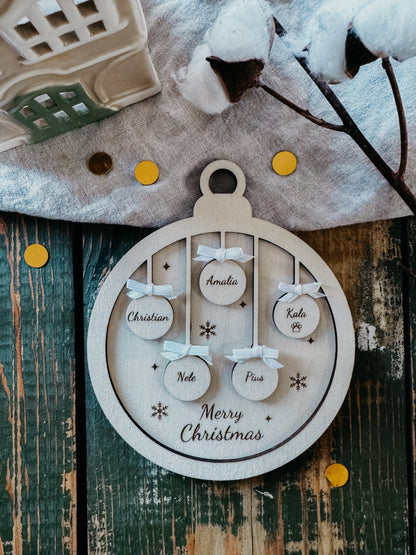 Personalisierte Weihnachtskugel - mit Namen der Familie